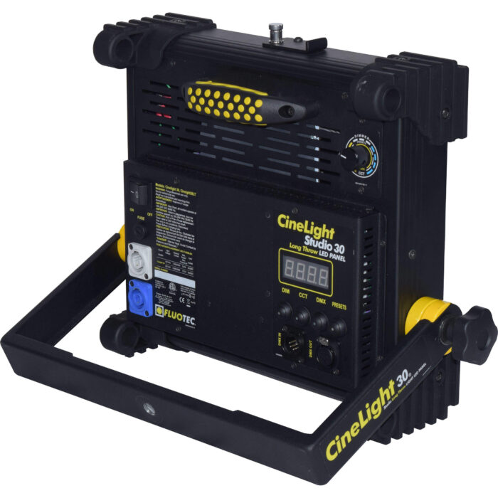 fluotec-cinelight-production-30-yoke-tiro-largo-1 Fluotec Cinelight Production 30 YOKE tiro largo